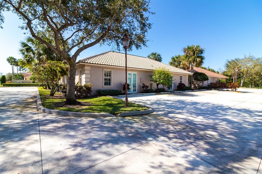 2116 Southeast Ray's Way Stuart, FL 34994 - Photo 29 of 36