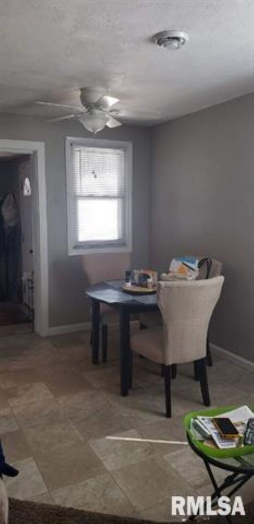 950 40th Street Moline, IL 61265 - Photo 9 of 26