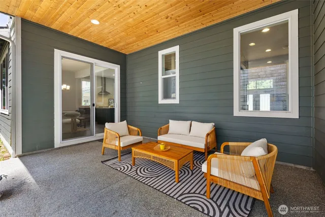 $1,639,000 | 15249 Northeast Woodland Place, Woodinville, WA 98072