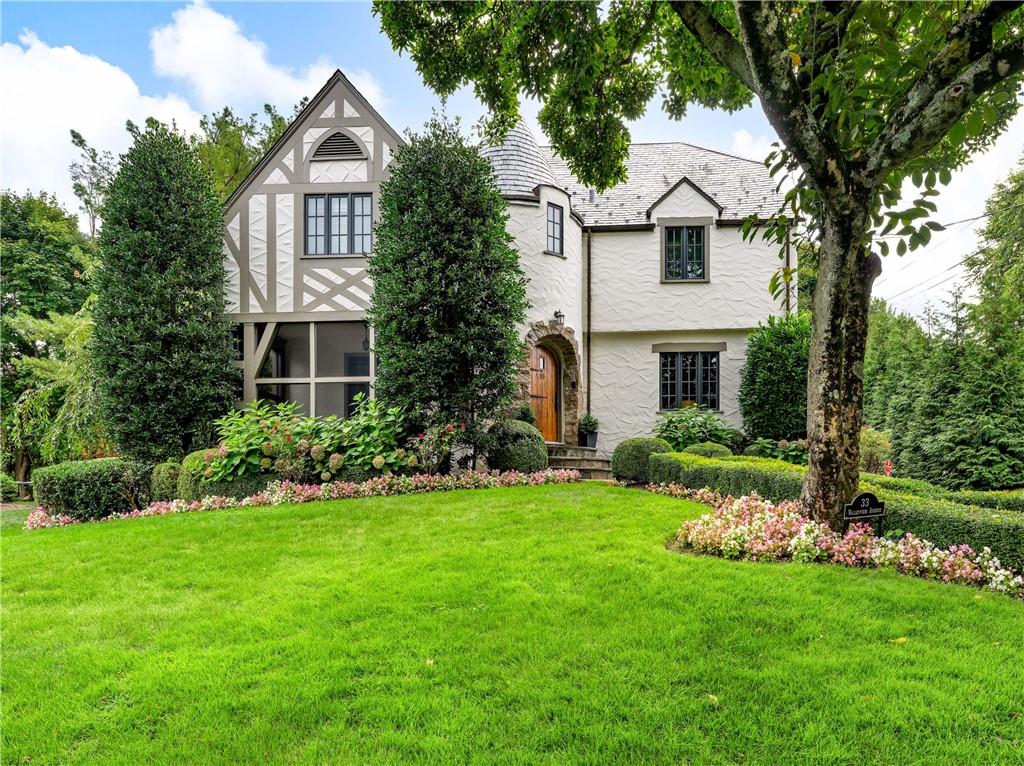 33 Valleyview Avenue Rye, NY 10580 - Photo 1 of 1 Welcome to 33 Valleyview Avenue in the heart of coveted Milton Point.