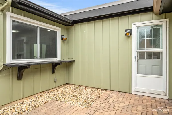 $245,000 | 48 Garden Drive, Montgomery, IL 60538