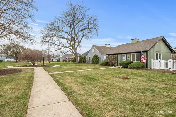 $245,000 | 48 Garden Drive, Montgomery, IL 60538