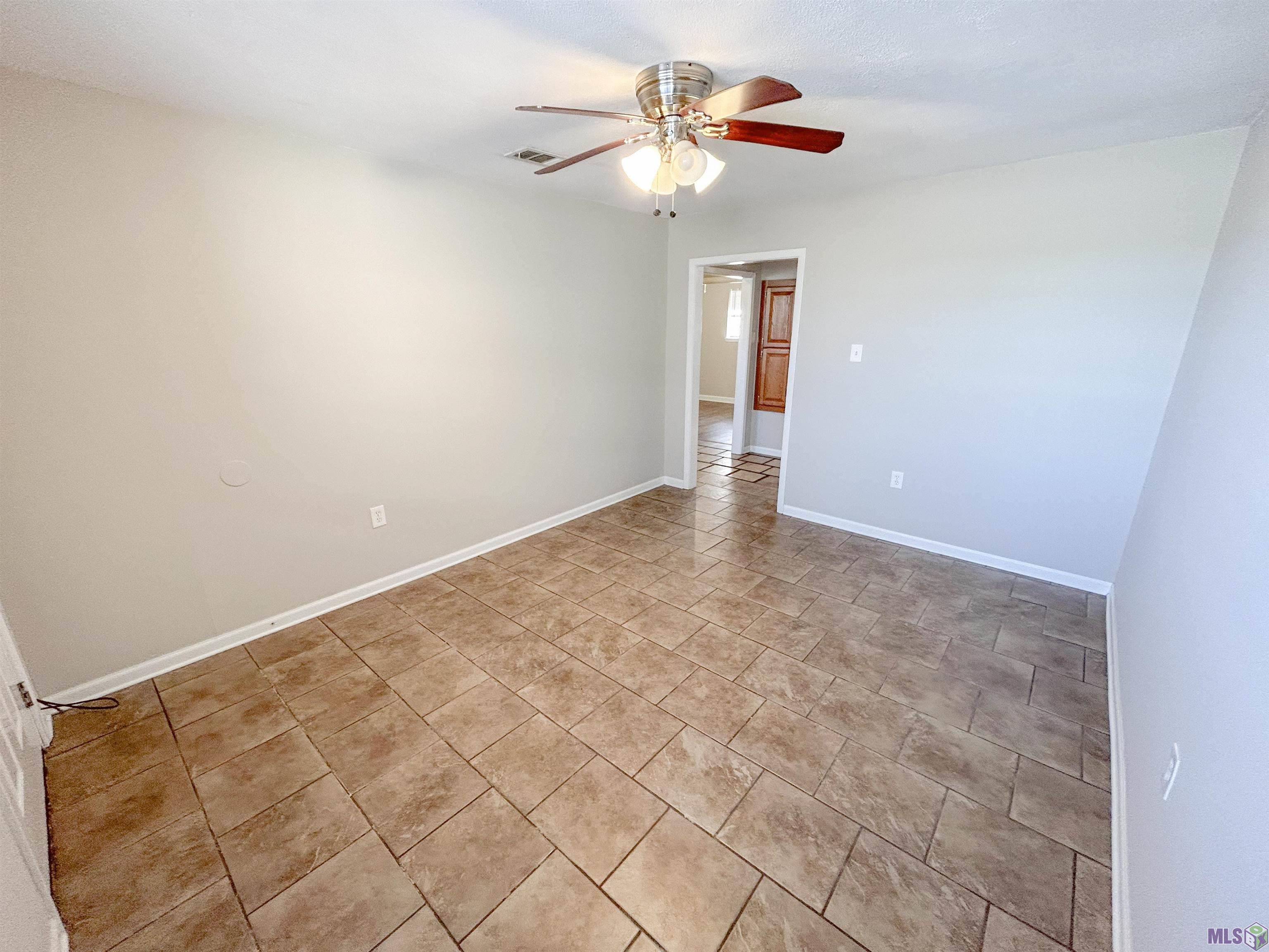 5277 Choctaw Road, Unit 5 Brusly, LA 70719 - Photo 2 of 9