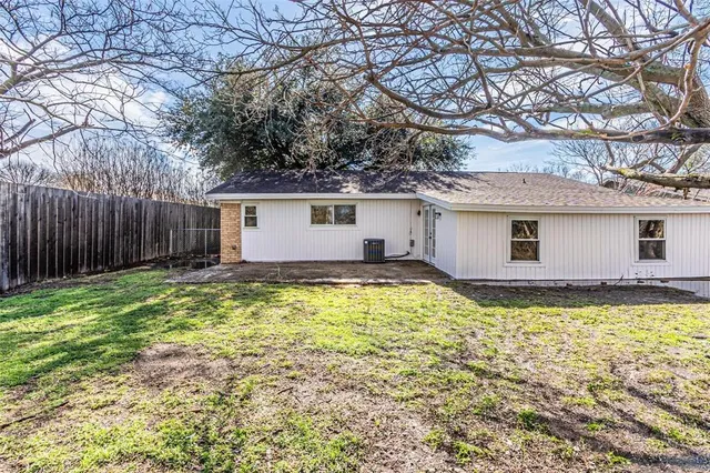 $2,200 | 529 Cherokee Trail, Keller, TX 76248