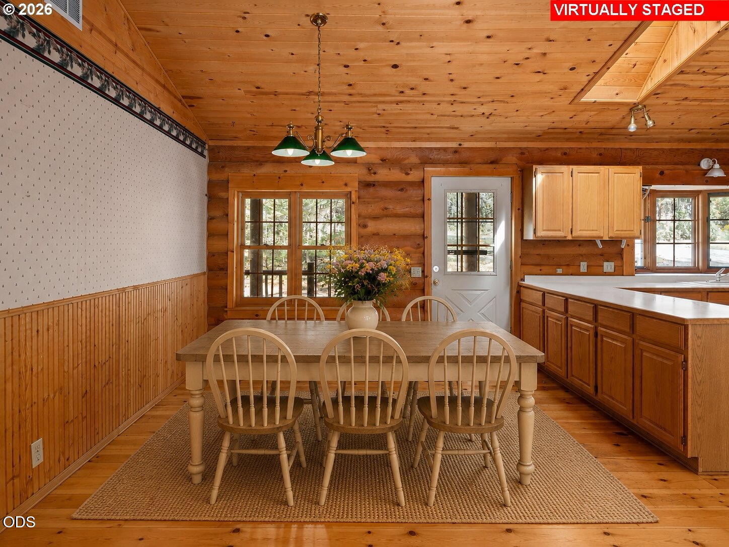 453 Glendon Road Cave Junction, OR 97523 - Photo 4 of 42