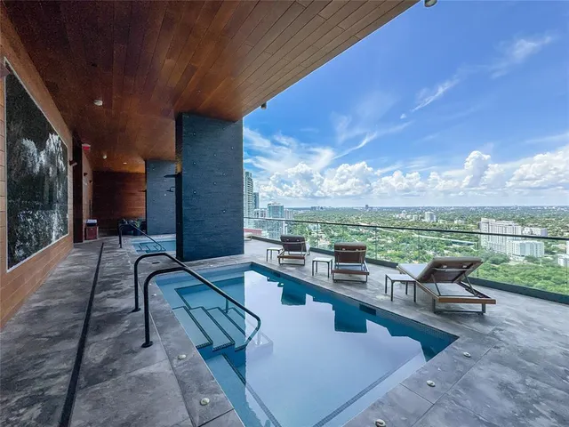 $1,695,000 | 1451 Brickell Avenue, Unit 1201, Miami, FL 33131