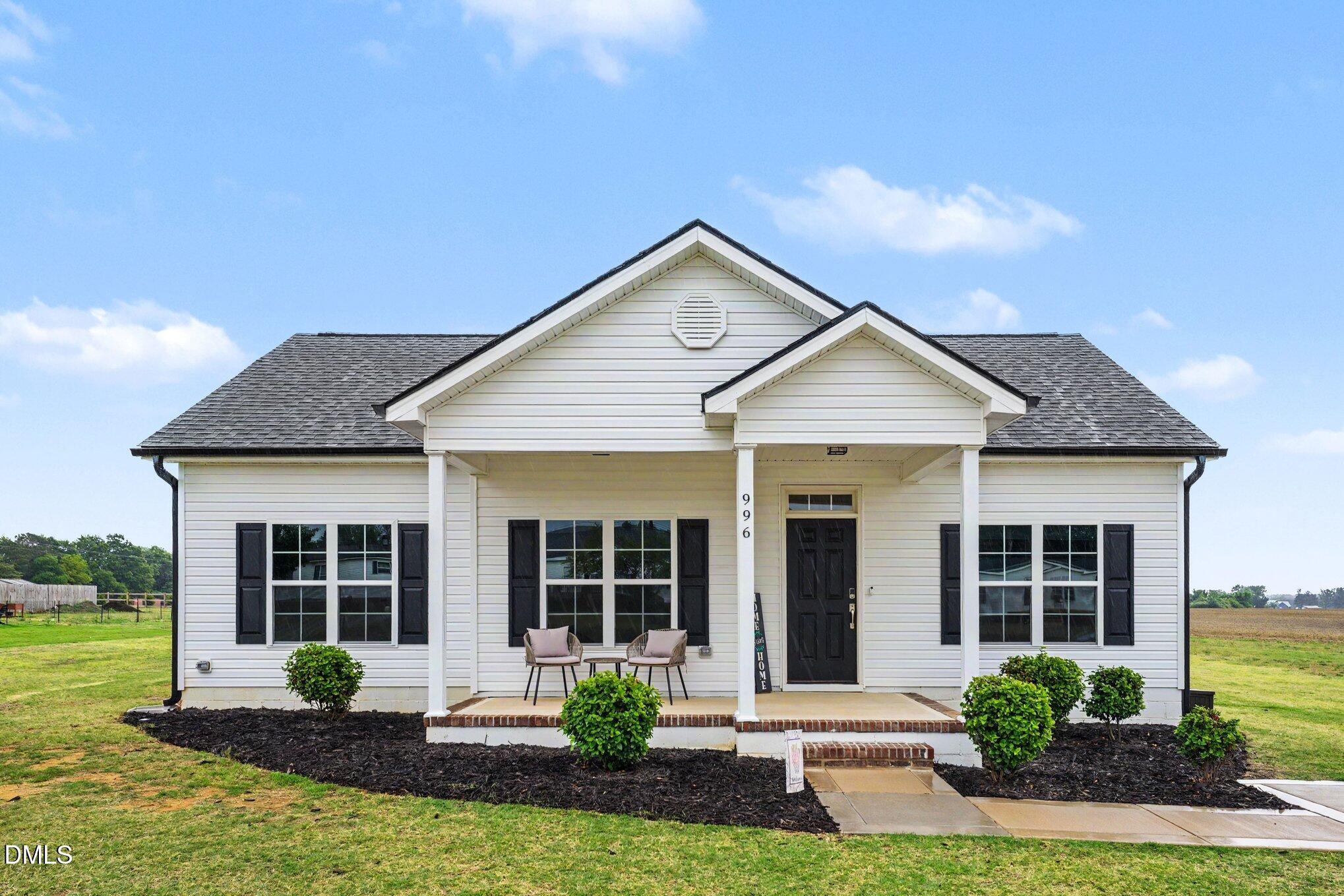 996 Red Hill Church Road Dunn, NC 28334 - Photo 1 of 25 002_file_7973