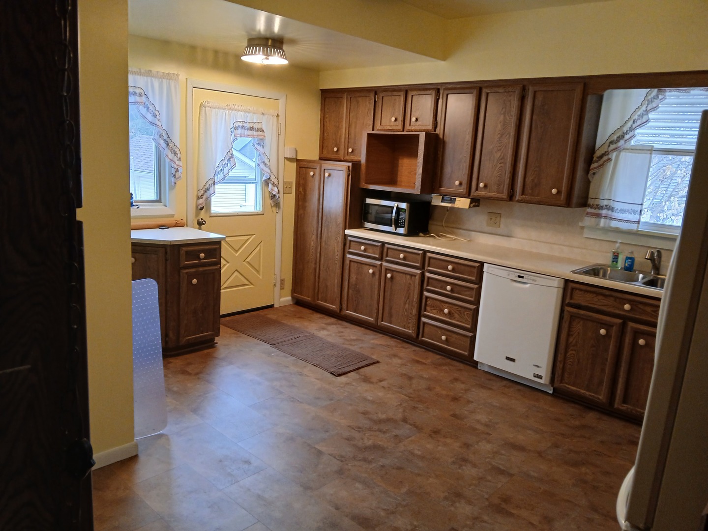 604 Southwest 2nd Avenue Aledo, IL 61231 - Photo 9 of 22