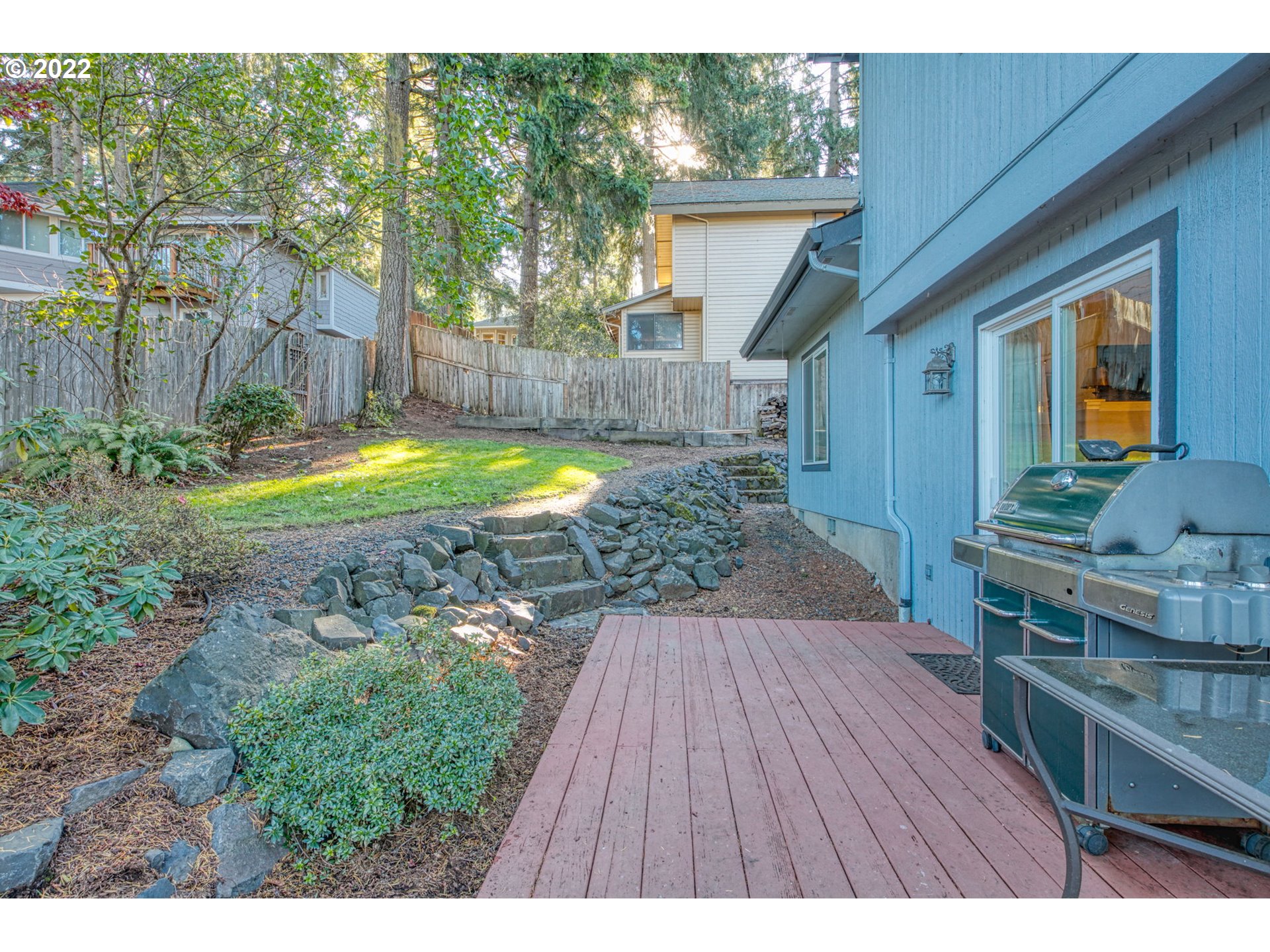 581 South 72nd Street Springfield, OR 97478 - Photo 23 of 25 a view of outdoor space and yard