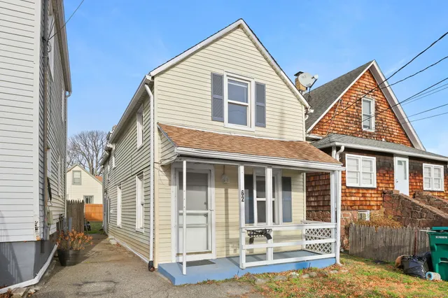 a view of house with a outdoor space