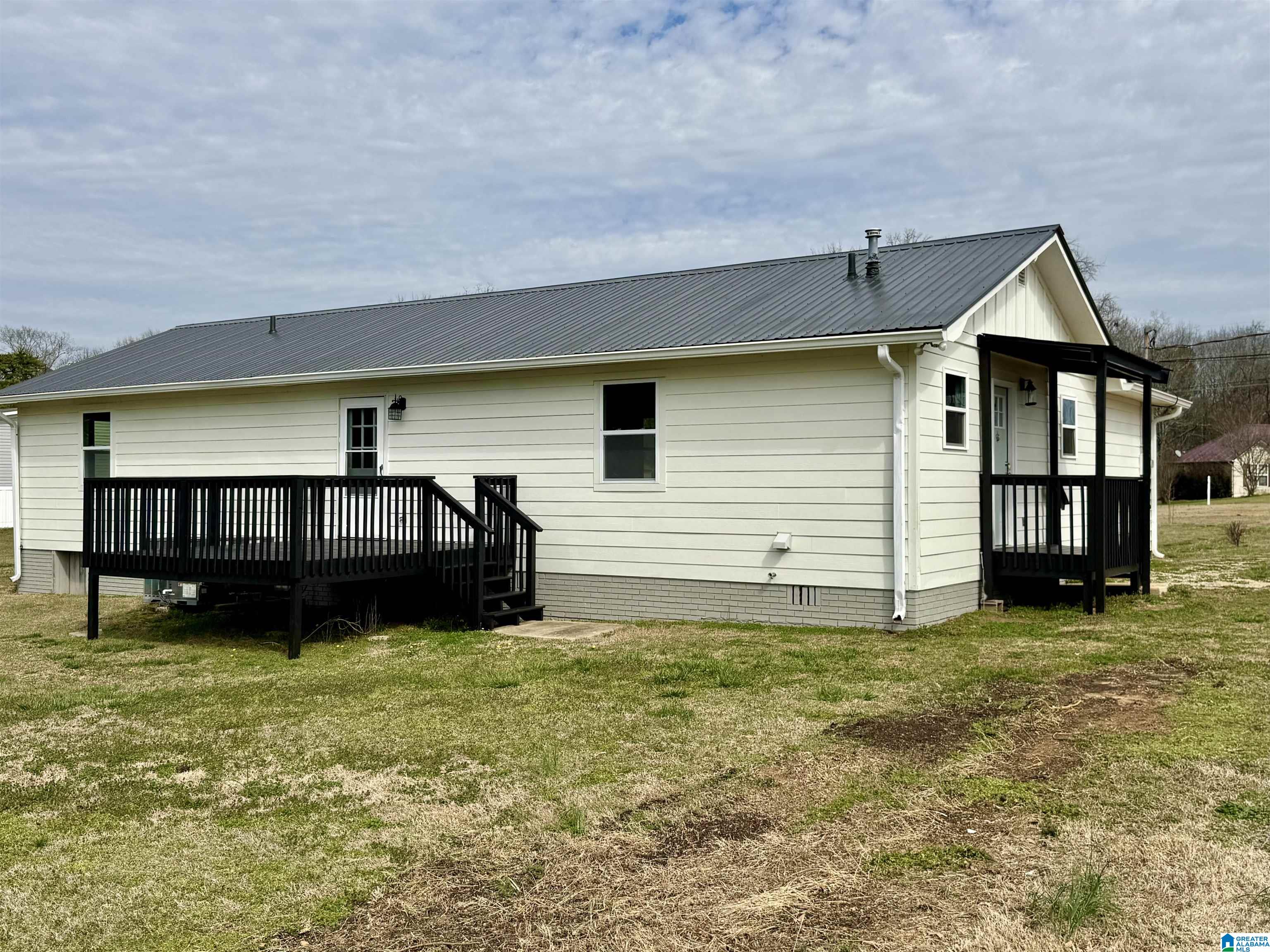 110 Justice Road Warrior, AL 35180 - Photo 6 of 50