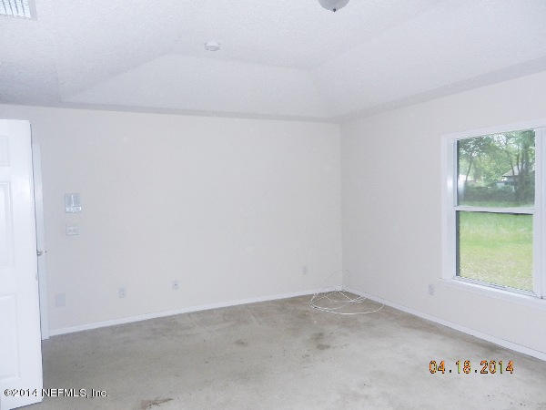 9173 Hipps Road Jacksonville, FL 32222 - Photo 10 of 23 bedroom 1 view 2