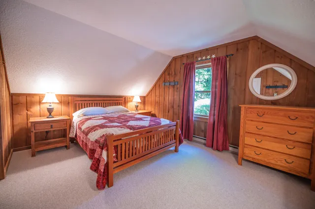 $449,000 | 49 W Road, Wilmington, VT 05363