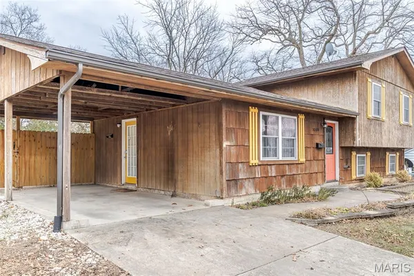 $215,000 | 1008 North Washington Avenue, Union, MO 63084