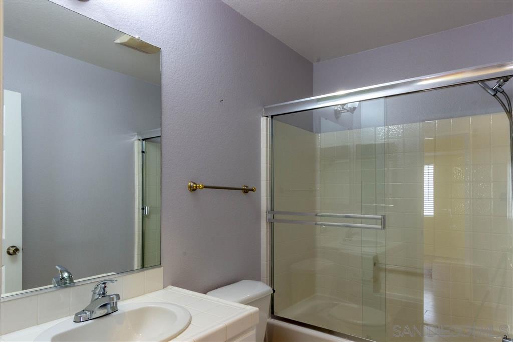 29723 Circle R Court Escondido, CA 92026 - Photo 15 of 25 Gallery Image 15