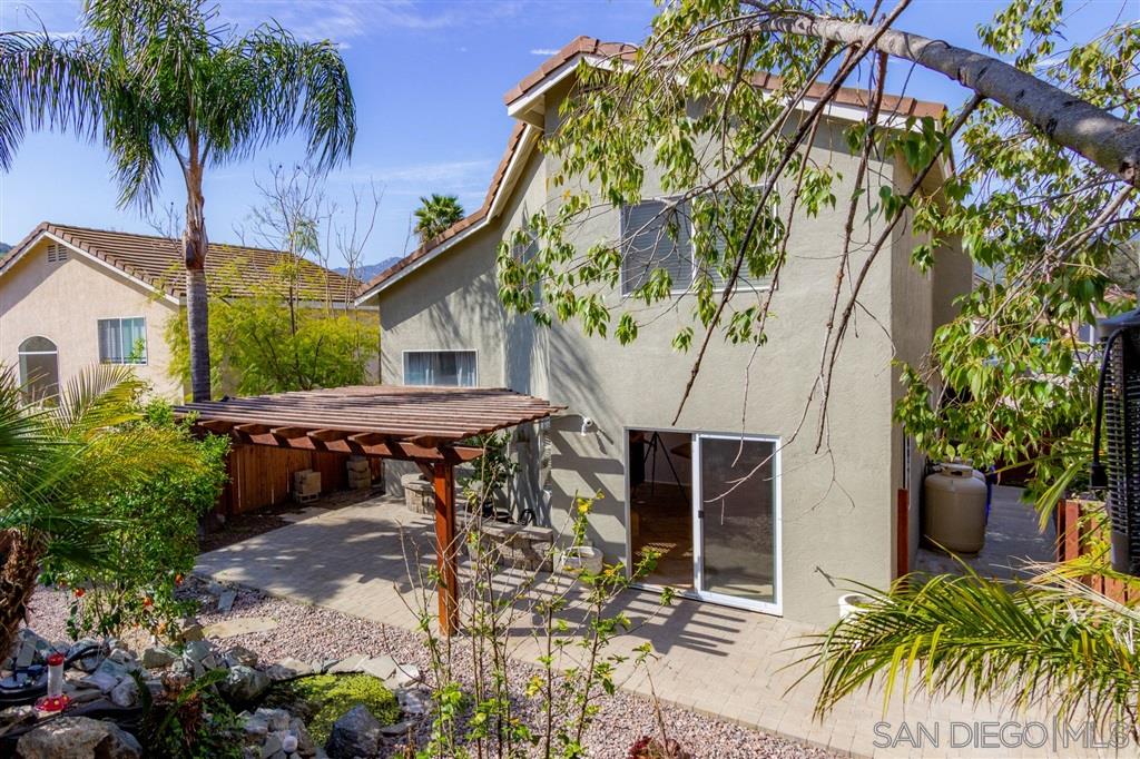 29723 Circle R Court Escondido, CA 92026 - Photo 17 of 25 Gallery Image 17