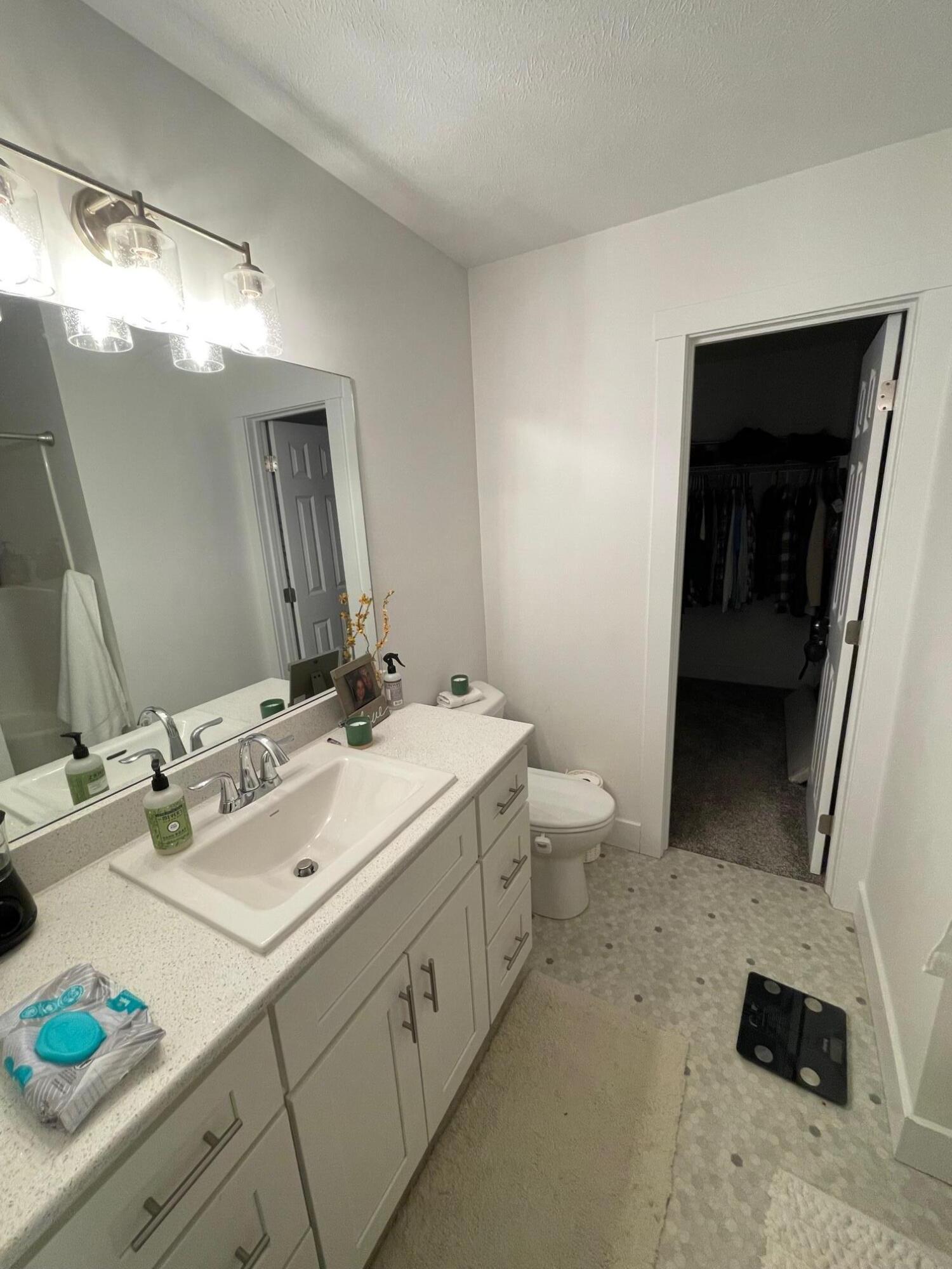 2510 Eagle Ridge Muskegon, MI 49444 - Photo 8 of 16 IMG_2323