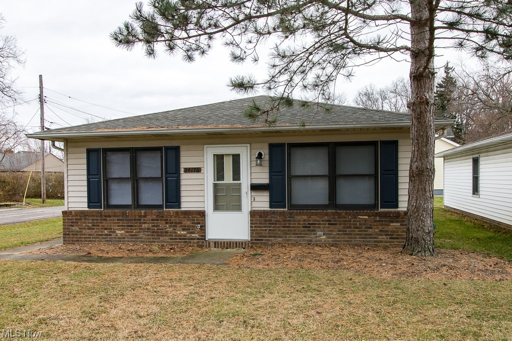 34176 Roberts Road Eastlake, OH 44095 - Photo 22 of 23