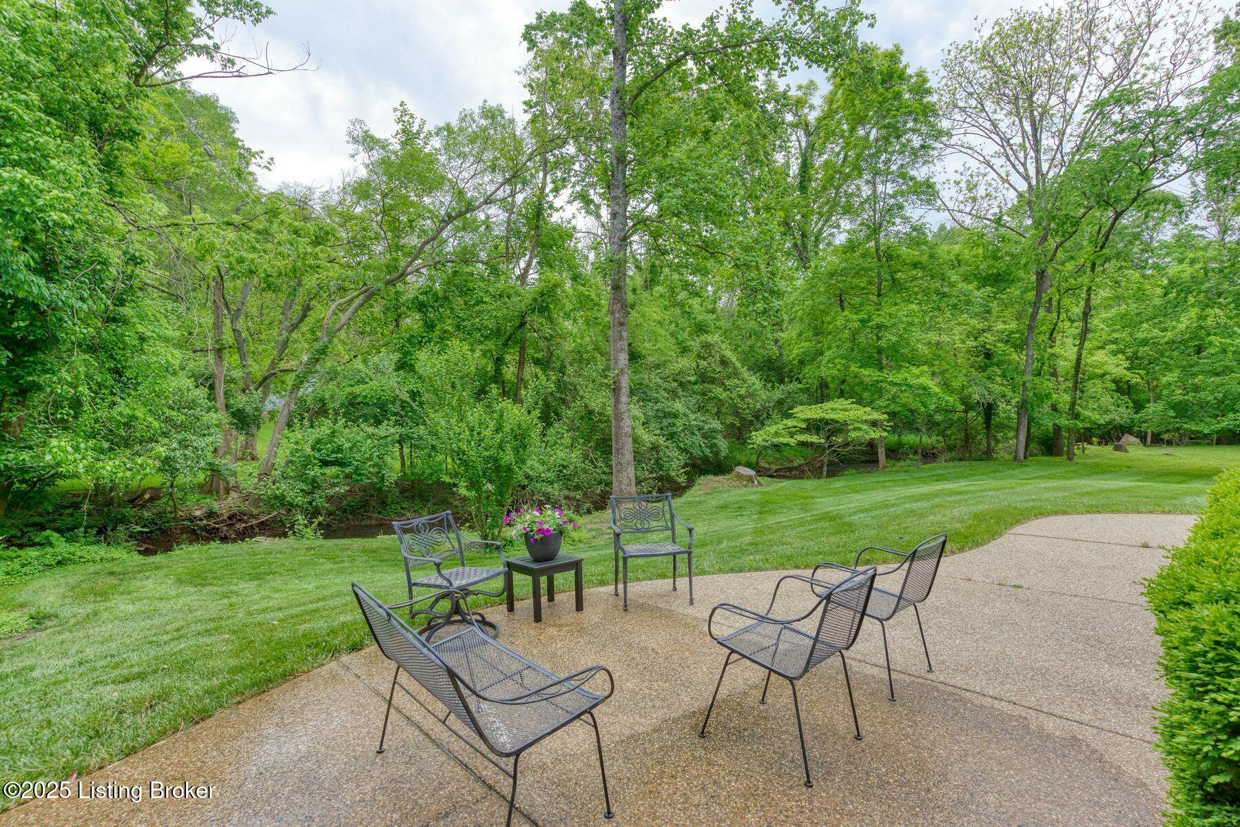 1802 Evergreen Road Anchorage, KY 40223 - Photo 71 of 85 photo_online_071