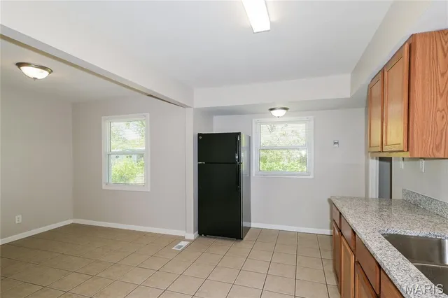 $1,210 | 10117 Crown Point Drive, St. Louis, MO 63136