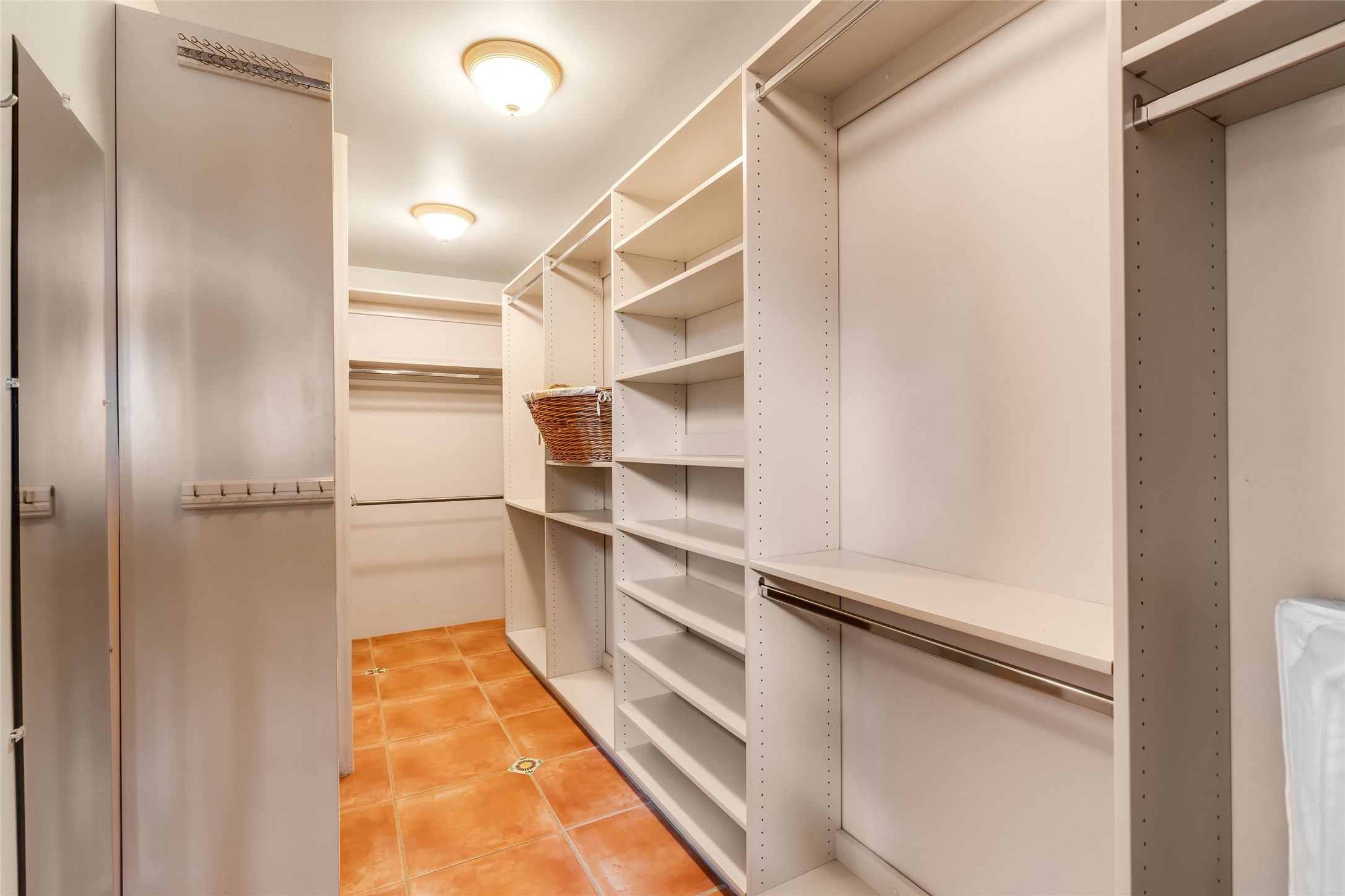 66 Condesa Road Santa Fe, NM 87508 - Photo 30 of 56 Walk in closet Primary Bedroom suite