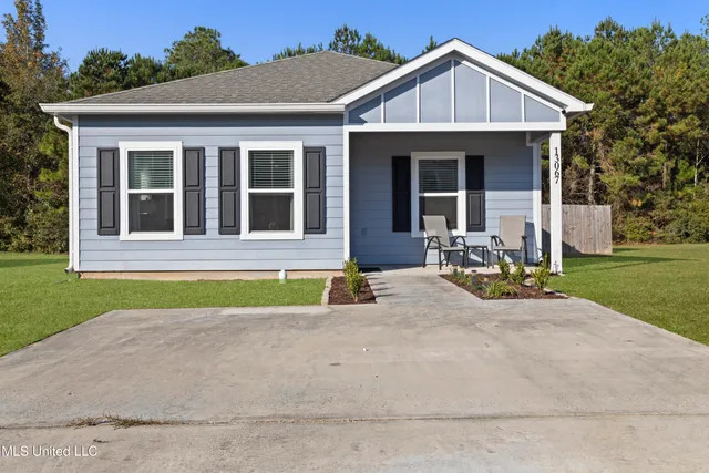$209,900 | 13067 Tracewood Drive, Gulfport, MS 39503