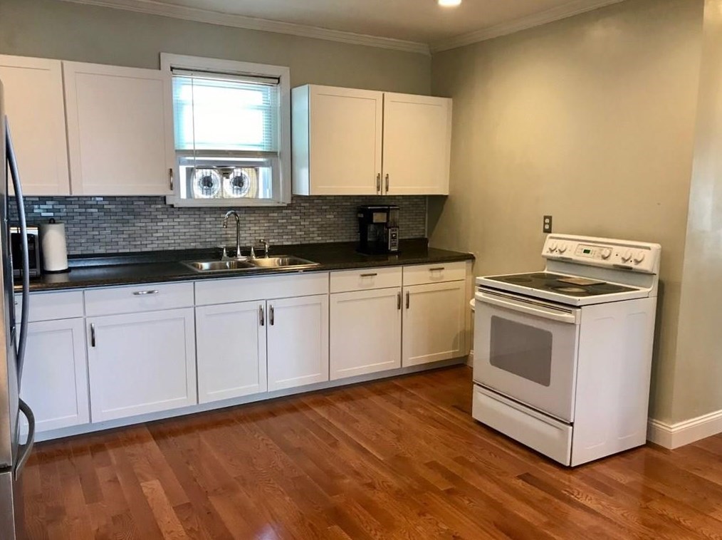 36 Crawford Street Woonsocket, RI 02895 - Photo 6 of 35