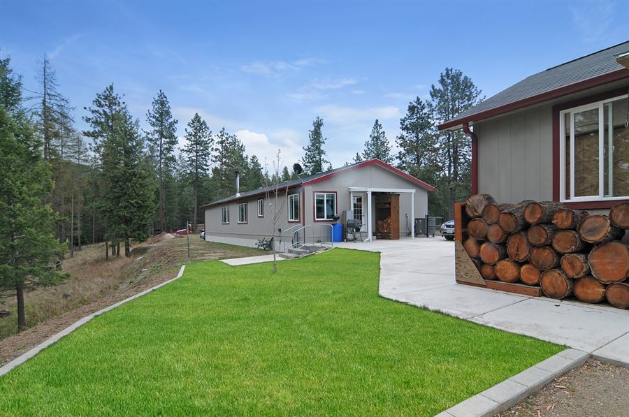 23019 North Madison Road Mead, WA 99021 - Photo 13 of 20