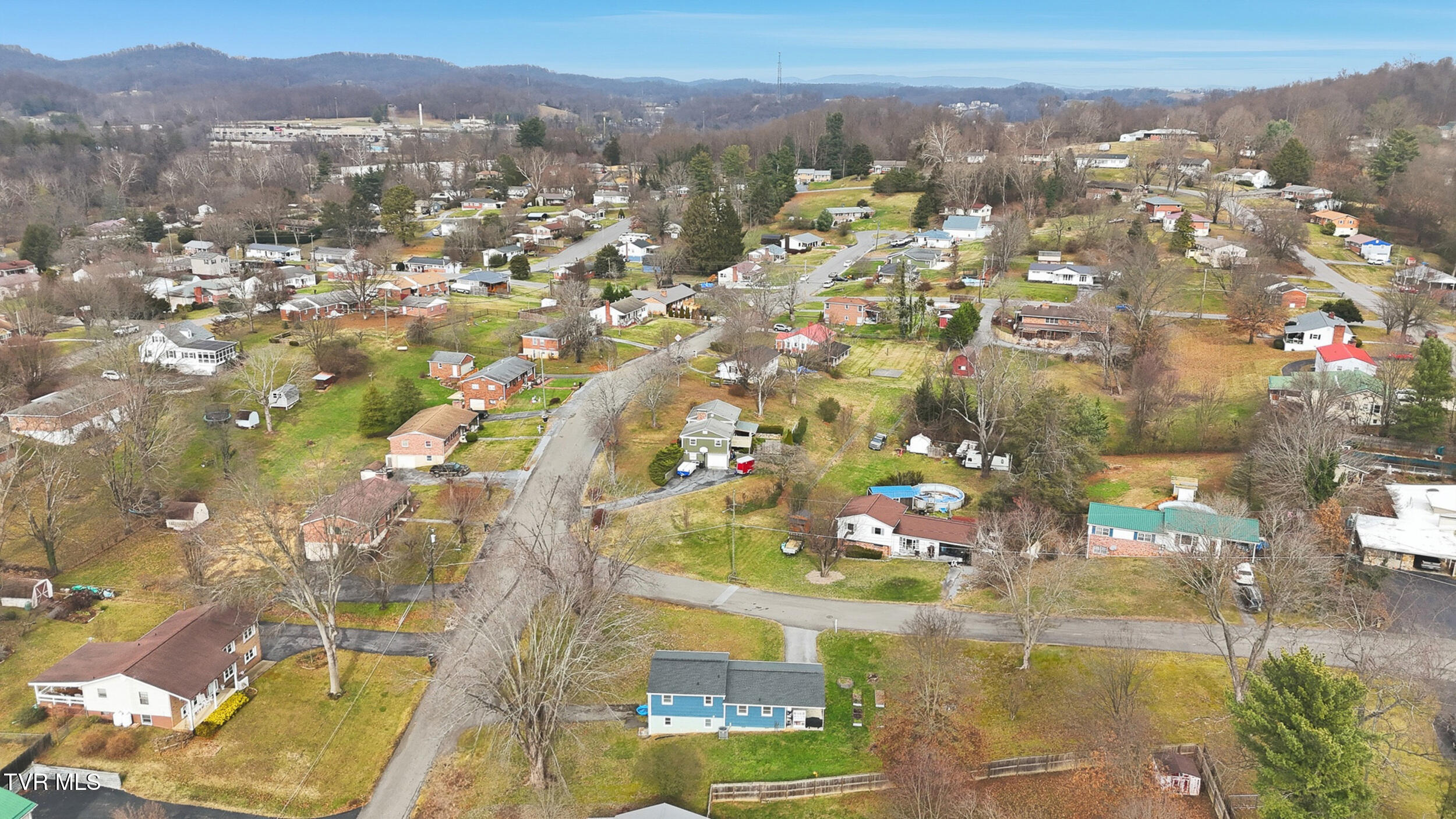 119 Dakota Road Bristol, VA 24201 - Photo 9 of 32 35_37_dji_20251204124902_0066_d