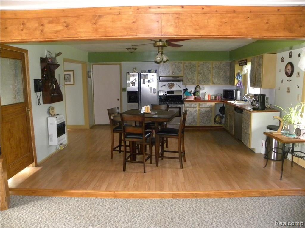 15637 Nettney Road Capac, MI 48014 - Photo 11 of 64 DSCN7995.JPG