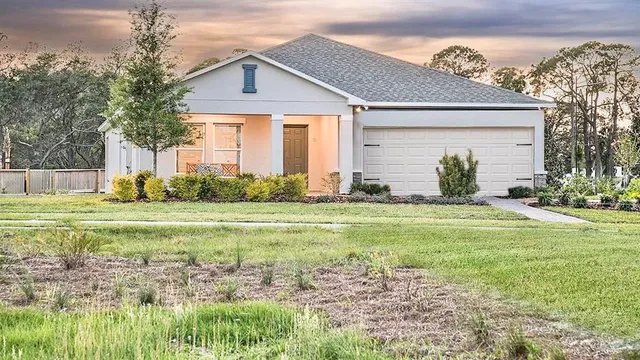 $2,895 | 4244 Alice Street, Edgewater, FL 32141