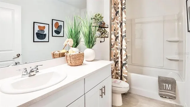 $2,895 | 4244 Alice Street, Edgewater, FL 32141