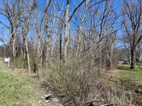 $37,500 | 36245 North Green Bay Road, Waukegan, IL 60087