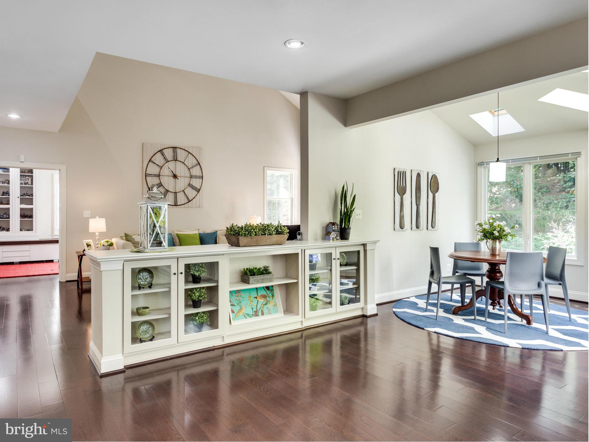 10513 Dunn Meadow Road Vienna, VA 22182 - Photo 11 of 30 Interior (General)