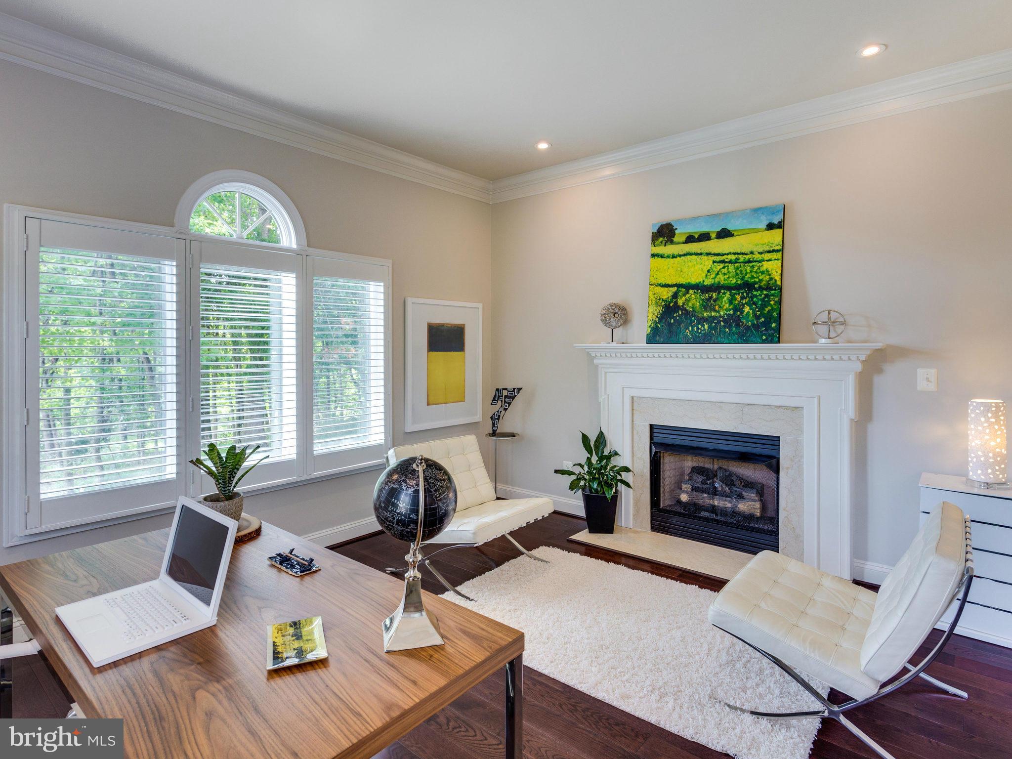 10513 Dunn Meadow Road Vienna, VA 22182 - Photo 15 of 30 Interior (General)