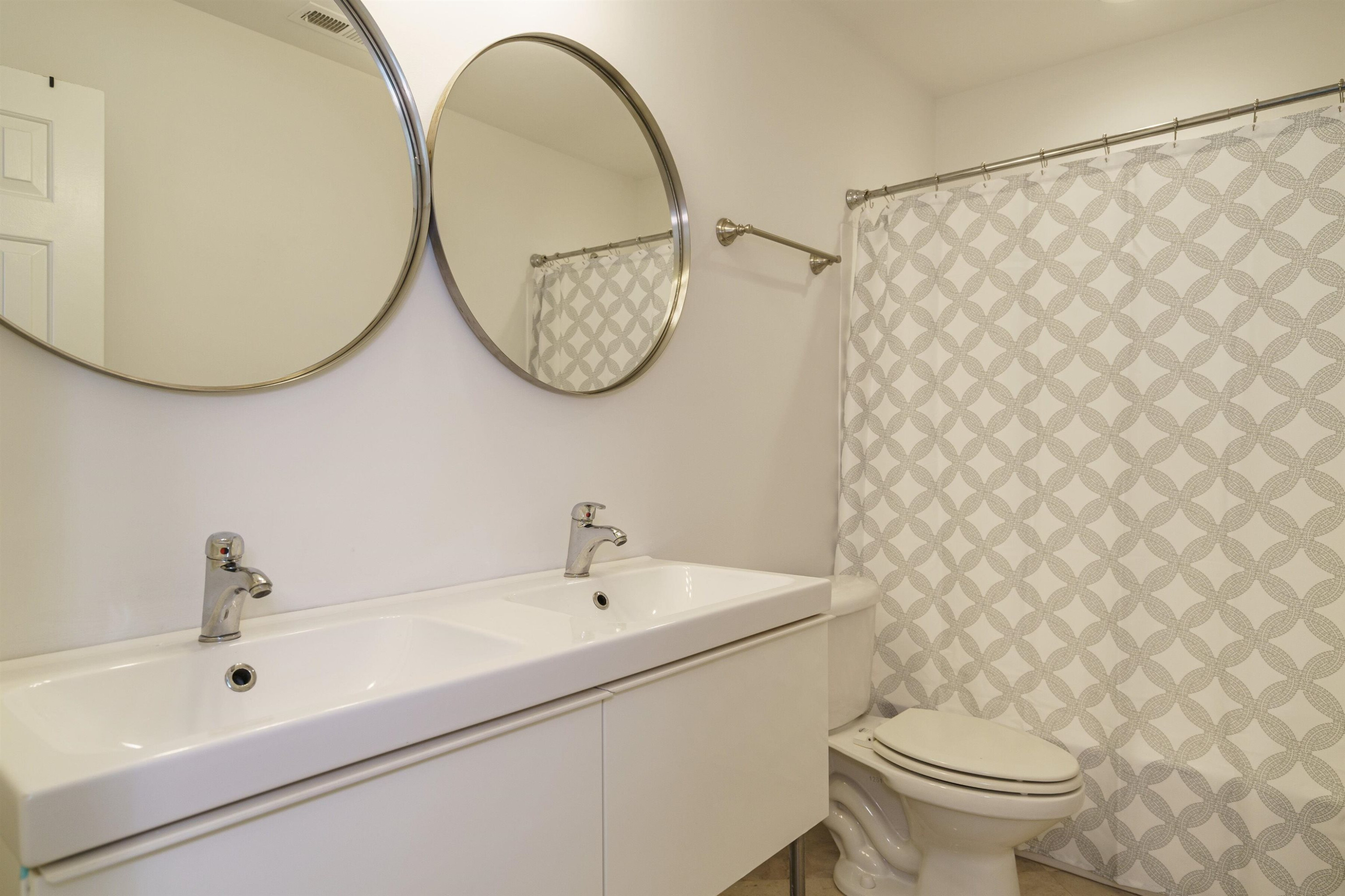 2502 Noble Road Raleigh, NC 27608 - Photo 14 of 19 Photo 14