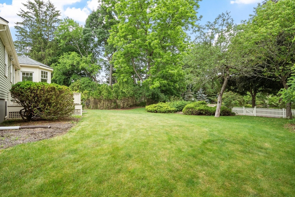 7 Minuteman Road Acton, MA 01720 - Photo 36 of 42