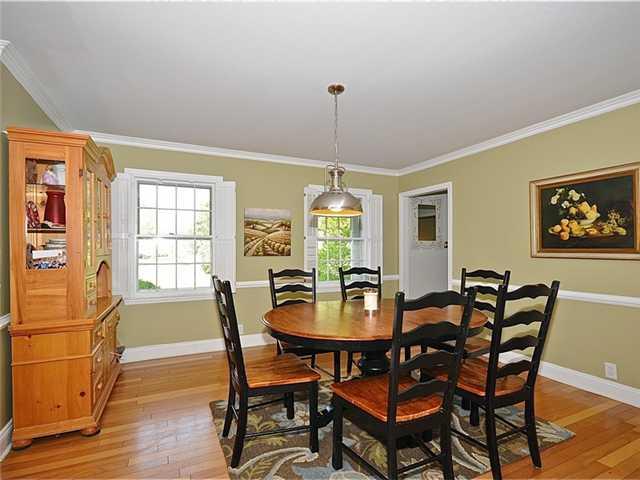 7575 Spring Mill Road Indianapolis, IN 46260 - Photo 2 of 24 Gallery Image 2
