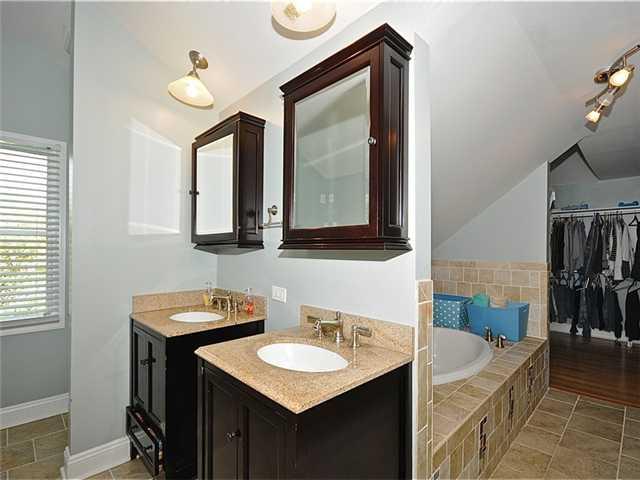 7575 Spring Mill Road Indianapolis, IN 46260 - Photo 12 of 24 Gallery Image 12