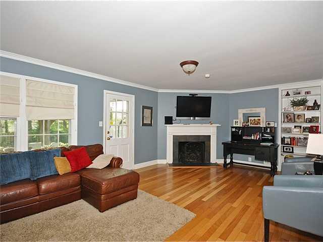 7575 Spring Mill Road Indianapolis, IN 46260 - Photo 6 of 24 Gallery Image 6