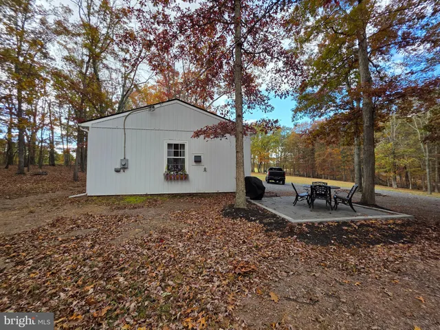 $289,000 | 200 Ponds Court, Berkeley Springs, WV 25411