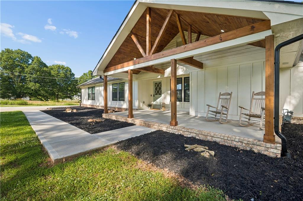 7507 Campground Road Cumming, GA 30040 - Photo 2 of 40