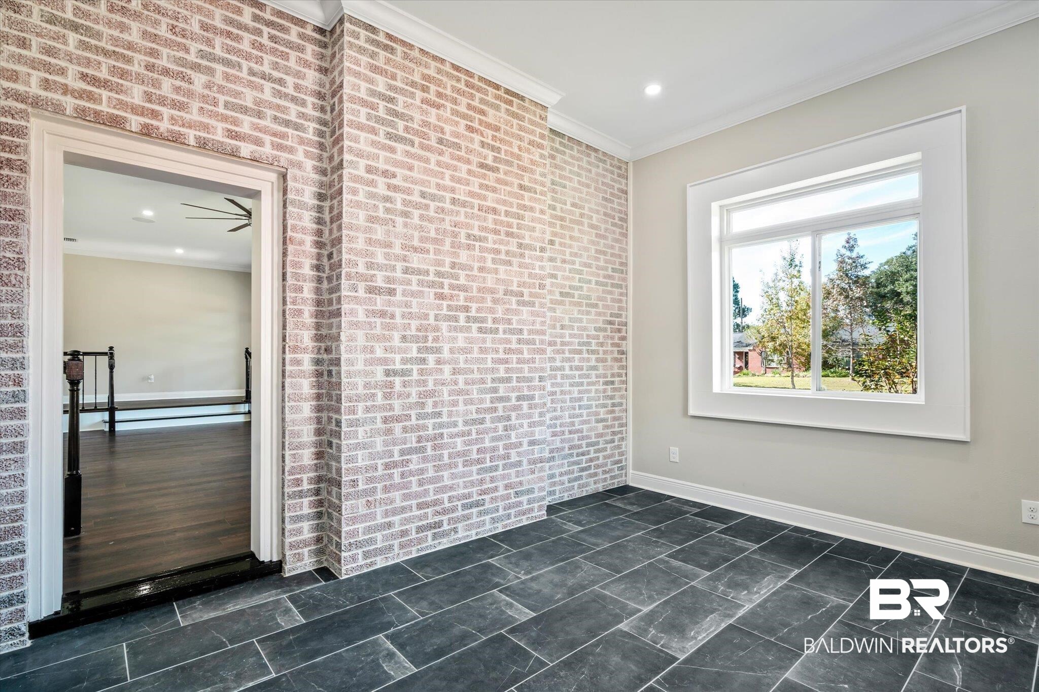278 Woodlands Avenue Mobile, AL 36607 - Photo 7 of 23