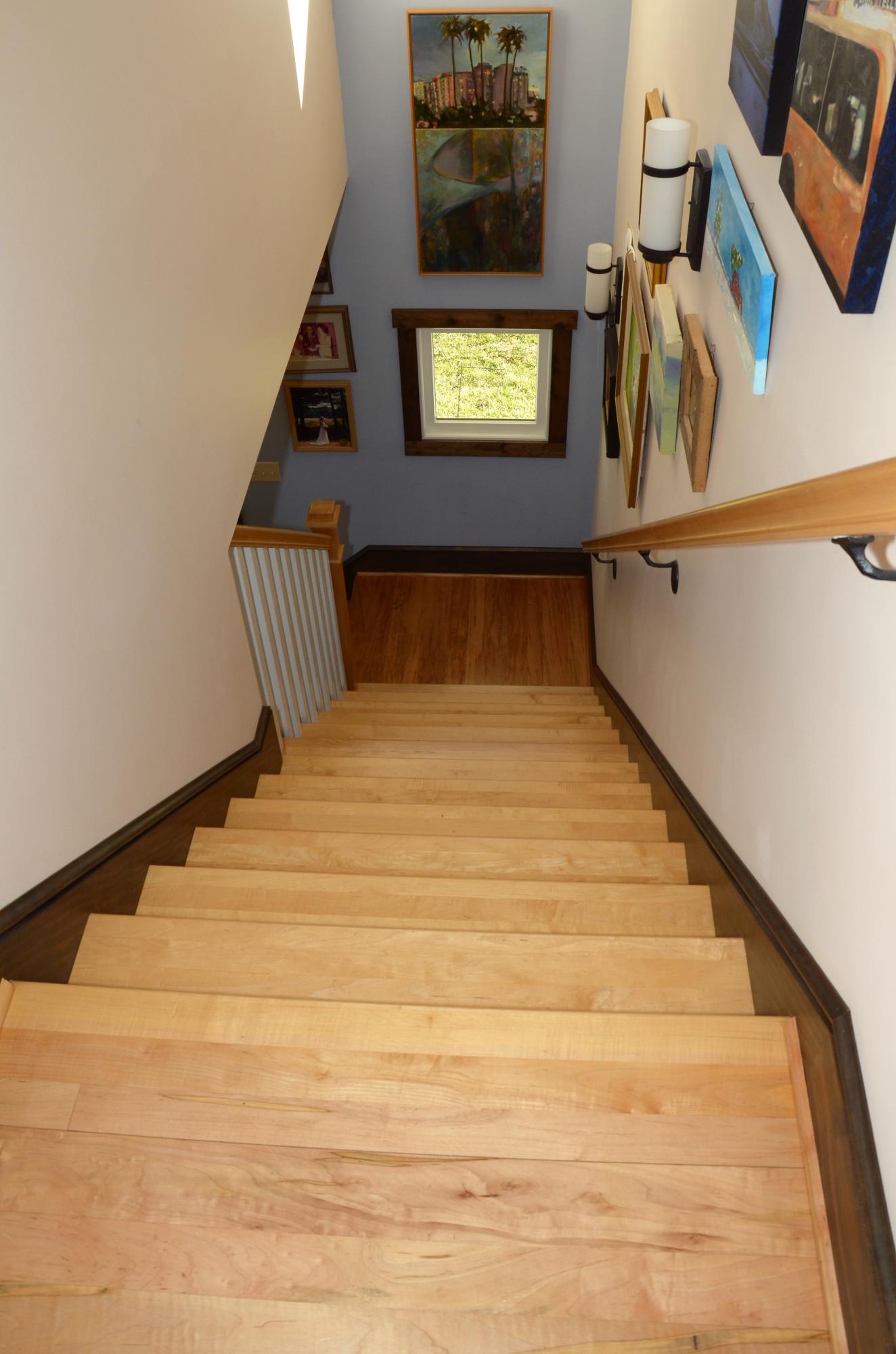 657 Poor Farm Road Southeast Floyd, VA 24091 - Photo 23 of 40 a view of entryway