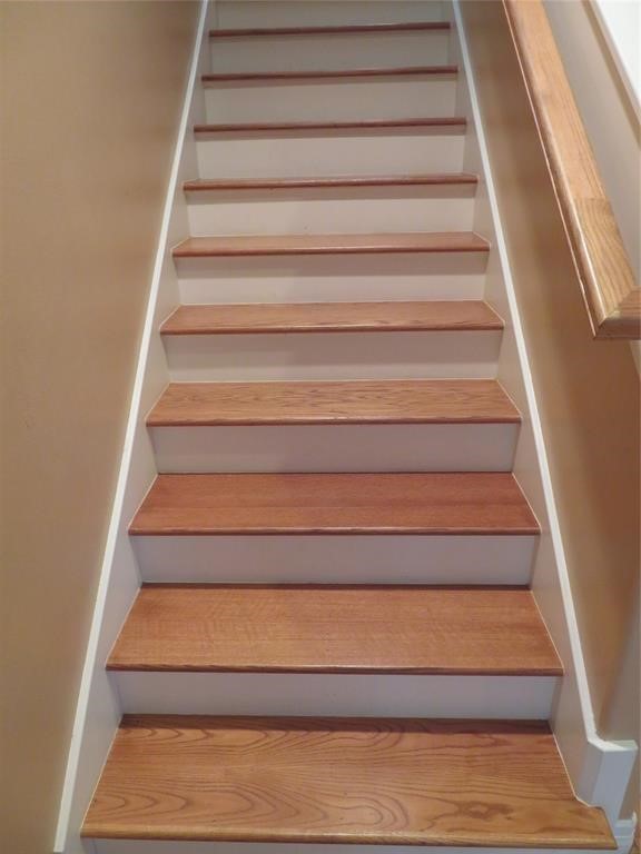 5908 Center Street Houston, TX 77007 - Photo 7 of 17 a view of entryway