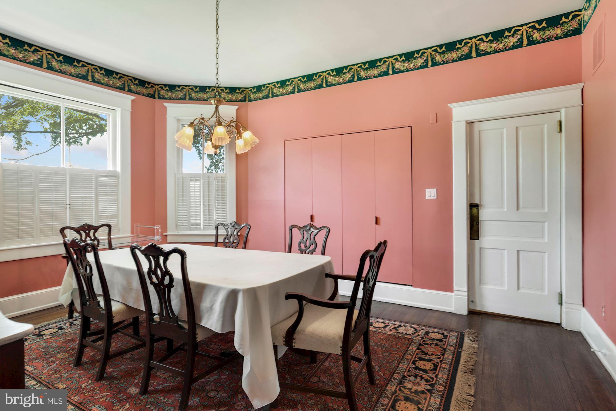 535 Cedar Street Northwest Washington, DC 20012 - Photo 11 of 62