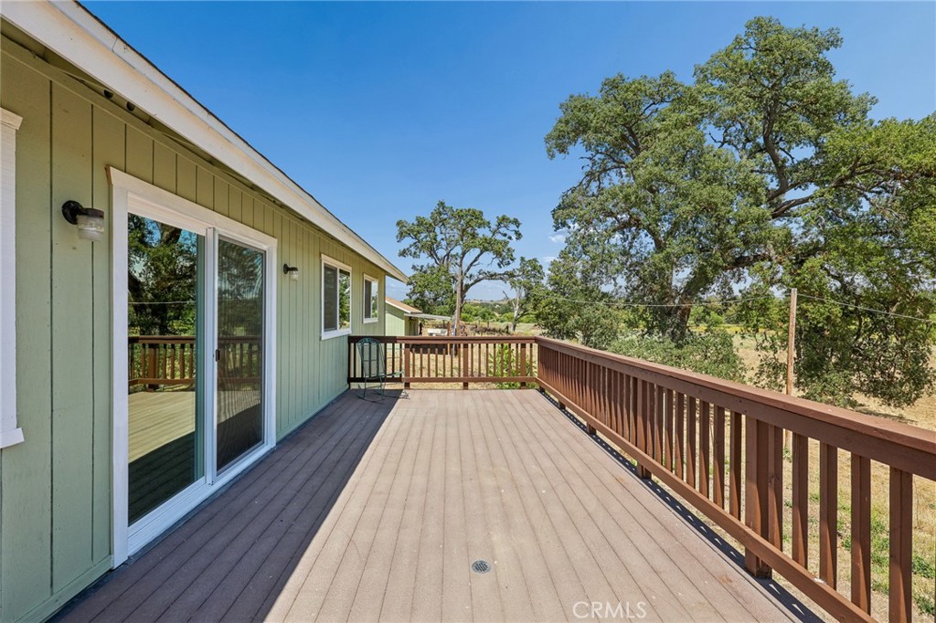 335 Phillips Templeton, CA 93465 - Photo 23 of 35