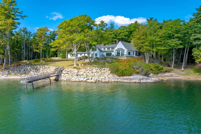 $4,500,000 | 492 Parker Point Road, Blue Hill, ME 04614