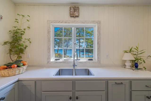 $4,500,000 | 492 Parker Point Road, Blue Hill, ME 04614