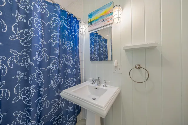 $4,500,000 | 492 Parker Point Road, Blue Hill, ME 04614